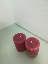 Twee rood/roze kaarsen - 10 cm