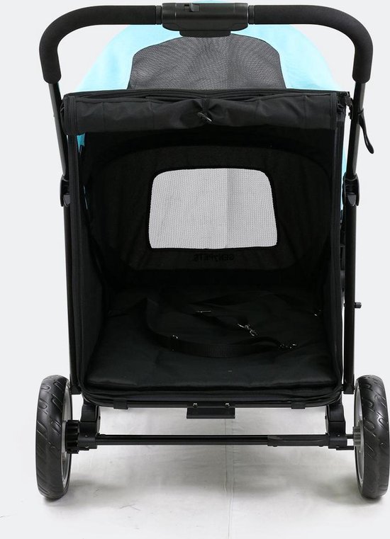 Vooraanzicht van een zwarte hondenbuggy met een open ruimte voor een hond en een verstevigd zitvlak.