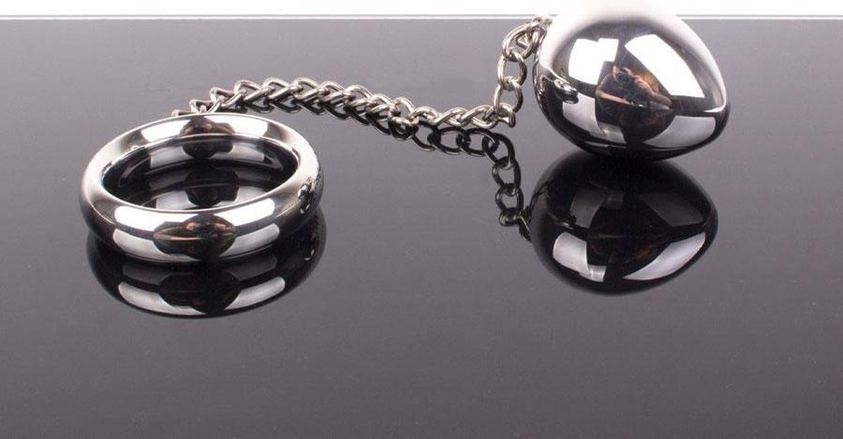 Goedkoopste Donut Cockring met Anaal Ei RVS 40 x 40 mm