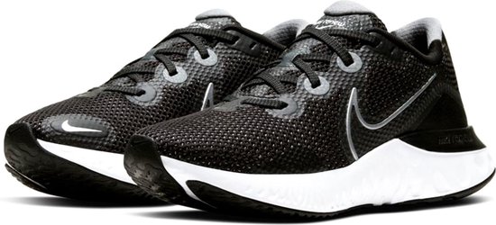 Nike Sportschoenen - Maat 37.5 - Vrouwen - zwart/wit | bol.com