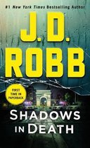 Shadows in Death An Eve Dallas Novel In Death, 51