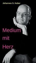 Medium mit Herz