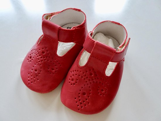 Chaussons bébé en cuir rouge d'Anna und Paul taille S (18/19) | bol.com