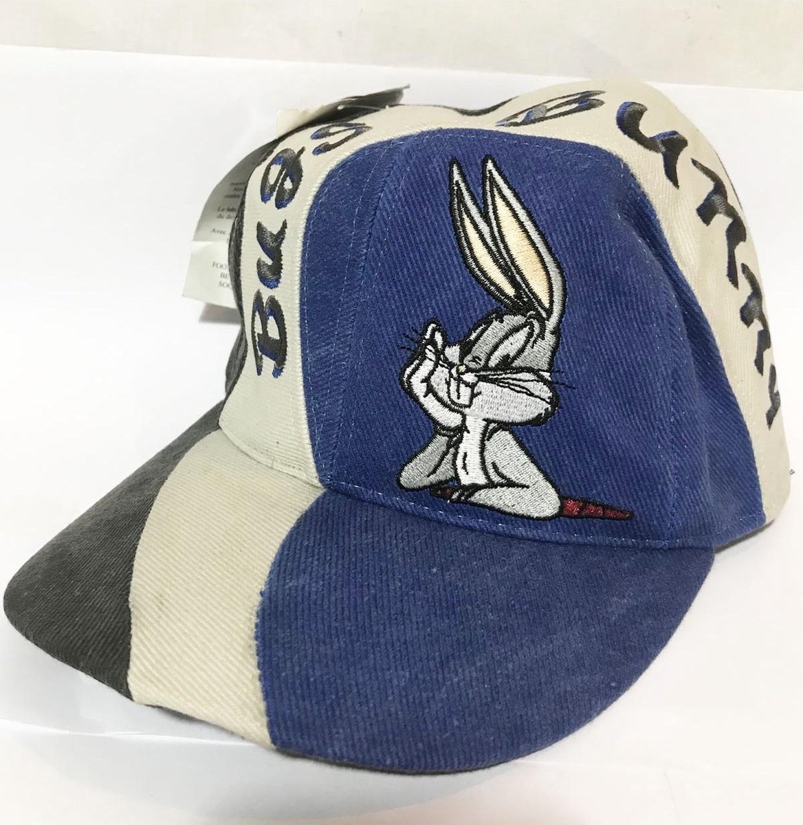 Looney Tunes Bugs Bunny Arch Cap - Pet