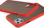 Apple iPhone 11 hoesje - Luxe mat contrast kleur anti-shock frosted backcover case - rood met zwarte knoppen