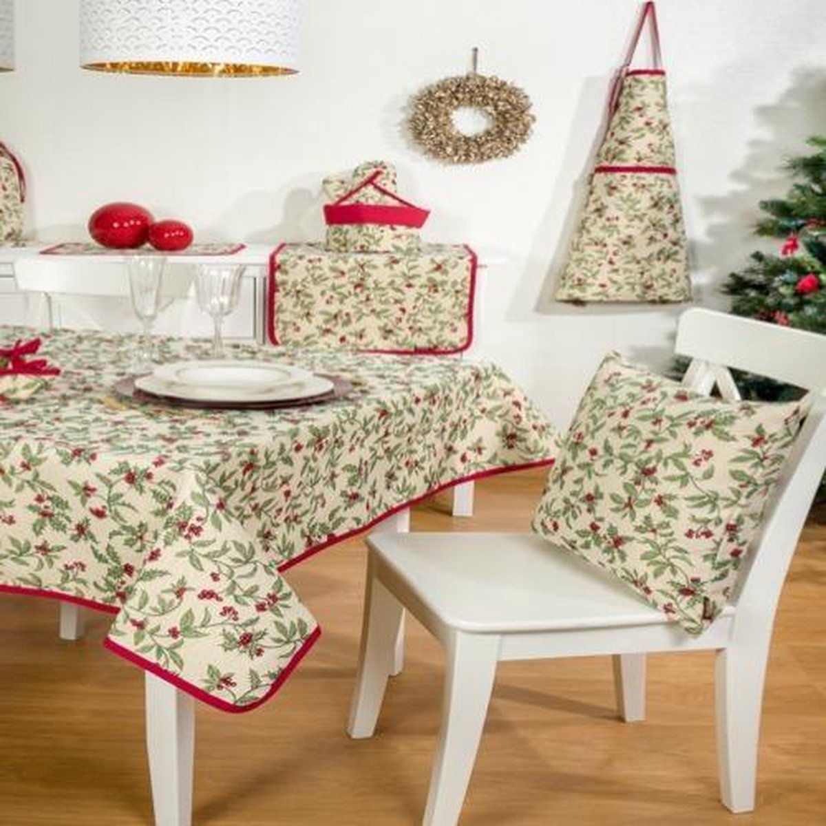 Tafelkleed - luxe gobelinstof - Christmas Berries - All over - Kerst - Vierkant 85x85 cm