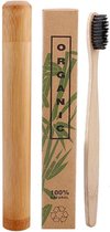 Bamboe tandenborstel zwart met bamboe reiskoker | Medium soft | Biologisch Afbreekbaar |