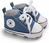 Denim/ spijker/ blauwe gympen met ‘baby ster’ logo | schoenen baby jongens meisjes | antislip zachte zool | 0 - 6 maanden maat 18