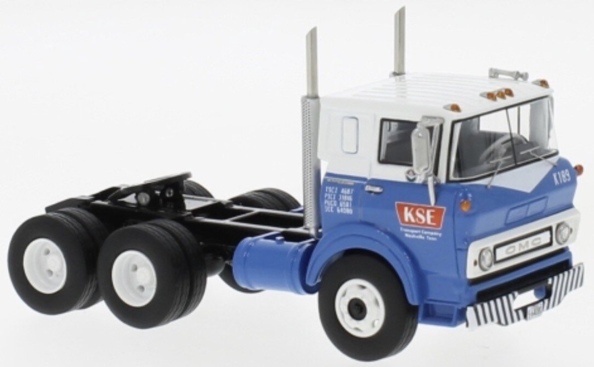 GMC Steel Tilt Cab Sleeper 'KSE' 1964 - 1:64 - Neo Scale Models