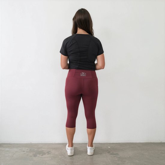 YV SPORT Sportlegging Toronto - Driekwart sportlegging - Handige zakken - Premium kwaliteit - Squat-proof - Stevige, hoge tailleband - Perfect fit - Sport legging dames - Rood - Maat S van YV SPORT — afbeelding 4