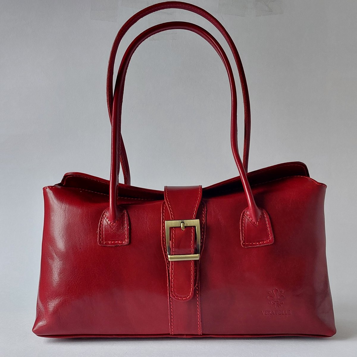 Vera Pelle handgemaakte leren tas bordeaux - Italiaans leer - luxe dames schoudertas - topkwaliteit uit Italië
