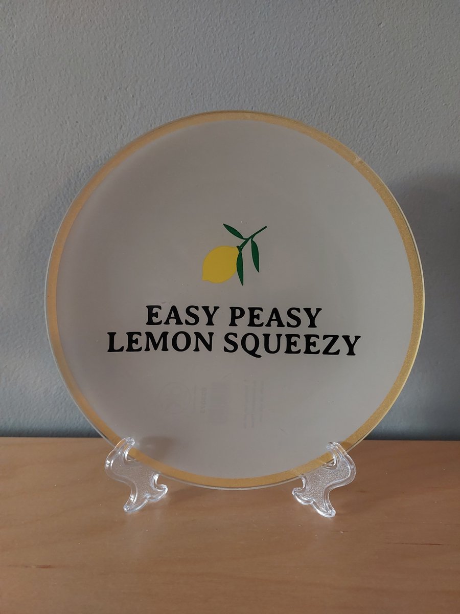 leuk bordje met de tekst : Easy peasy lemon squeezy