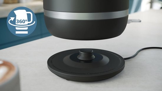 Zwarte dubbelwandige waterkoker van Philips met 360 graden draaivoet.