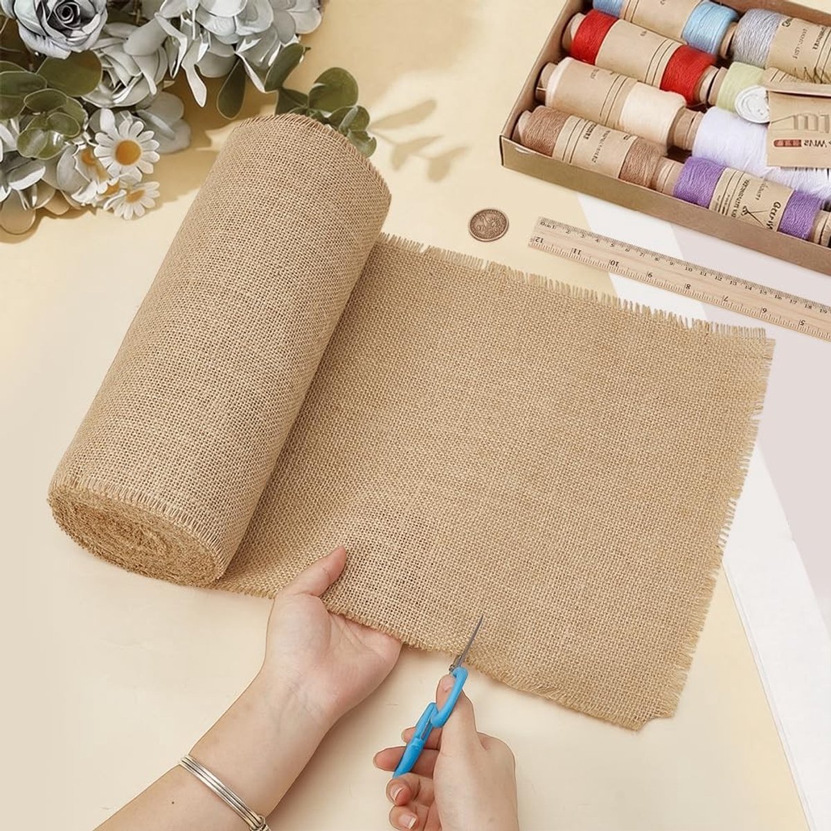 Dailygoods - Jute Tafelloper met Franjerand voor Bruiloften en Decoraties