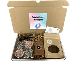 Zwanger felicitatie brievenbuscadeau - koffie, fudge & mokkaboontjes