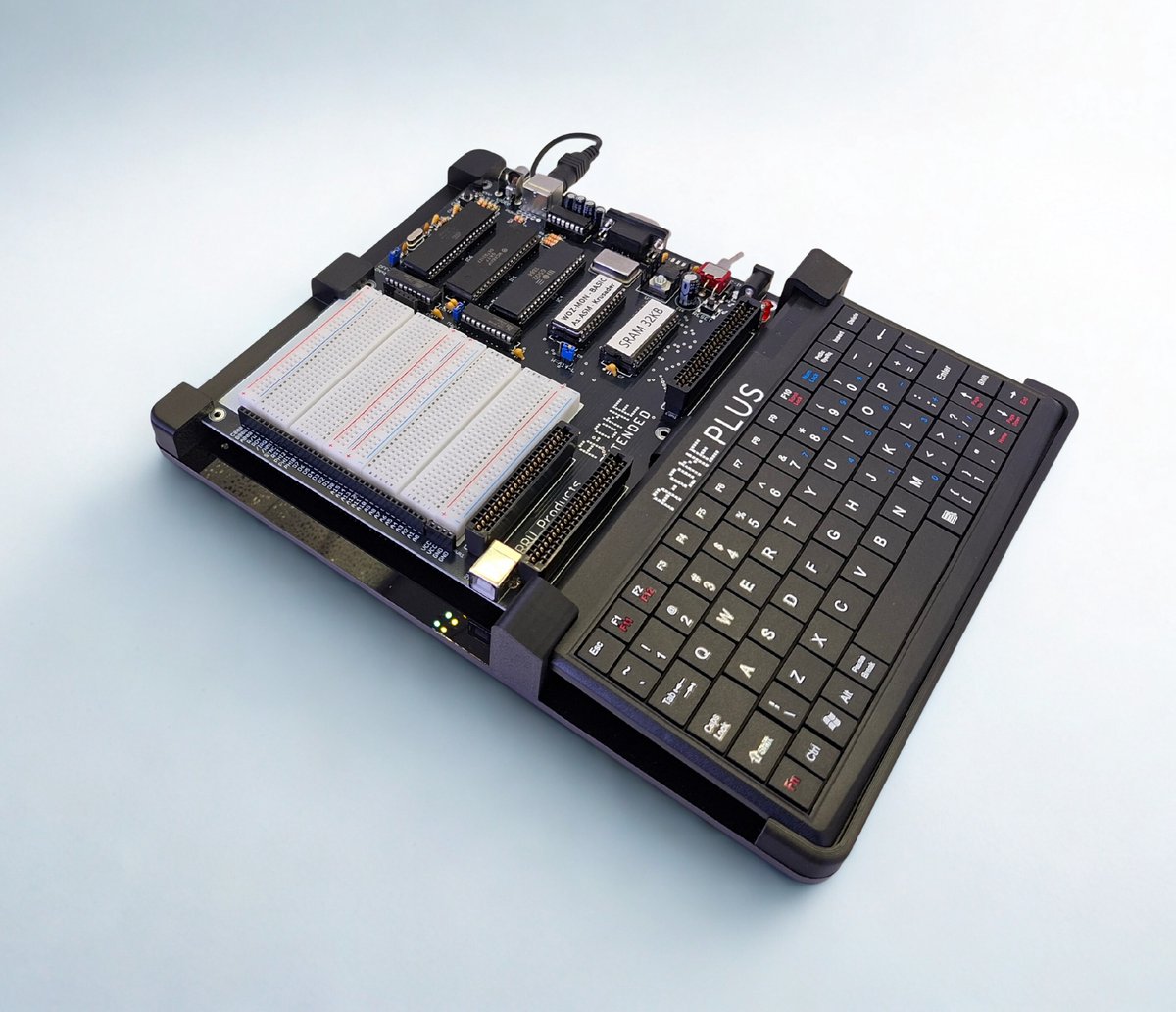 A-ONE Plus - Apple-1 Replica Computer - Special Edition Black - Inclusief Toetsenbord - Retrocomputer Systeem - Educatief Systeem