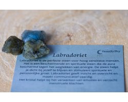 Labradoriet ruwe steen - Drie stuks - Edelsteen - Perfect cadeau voor mannen en vrouwen - Inclusief uitleg - Spiritueel - Labradorite - Hoog sensitiviteit - helpt bij verandering - Rust - Bescherming - Slapen - 100% NATUURLIJK