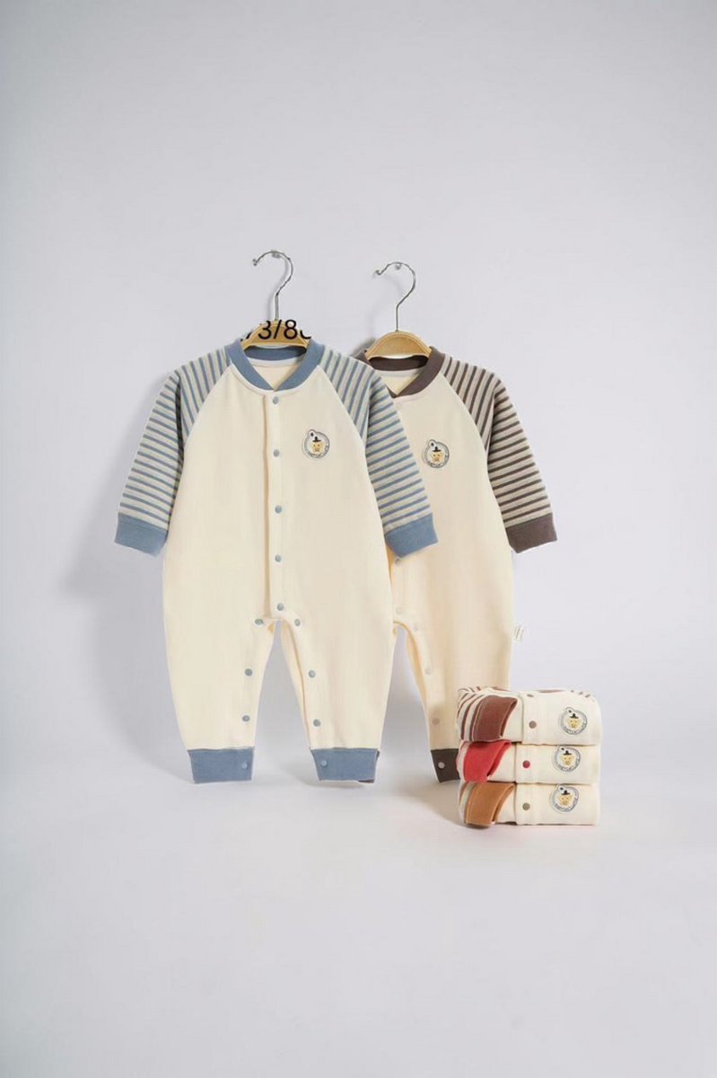 VBM babypyjama - superzacht - 2-4 maand