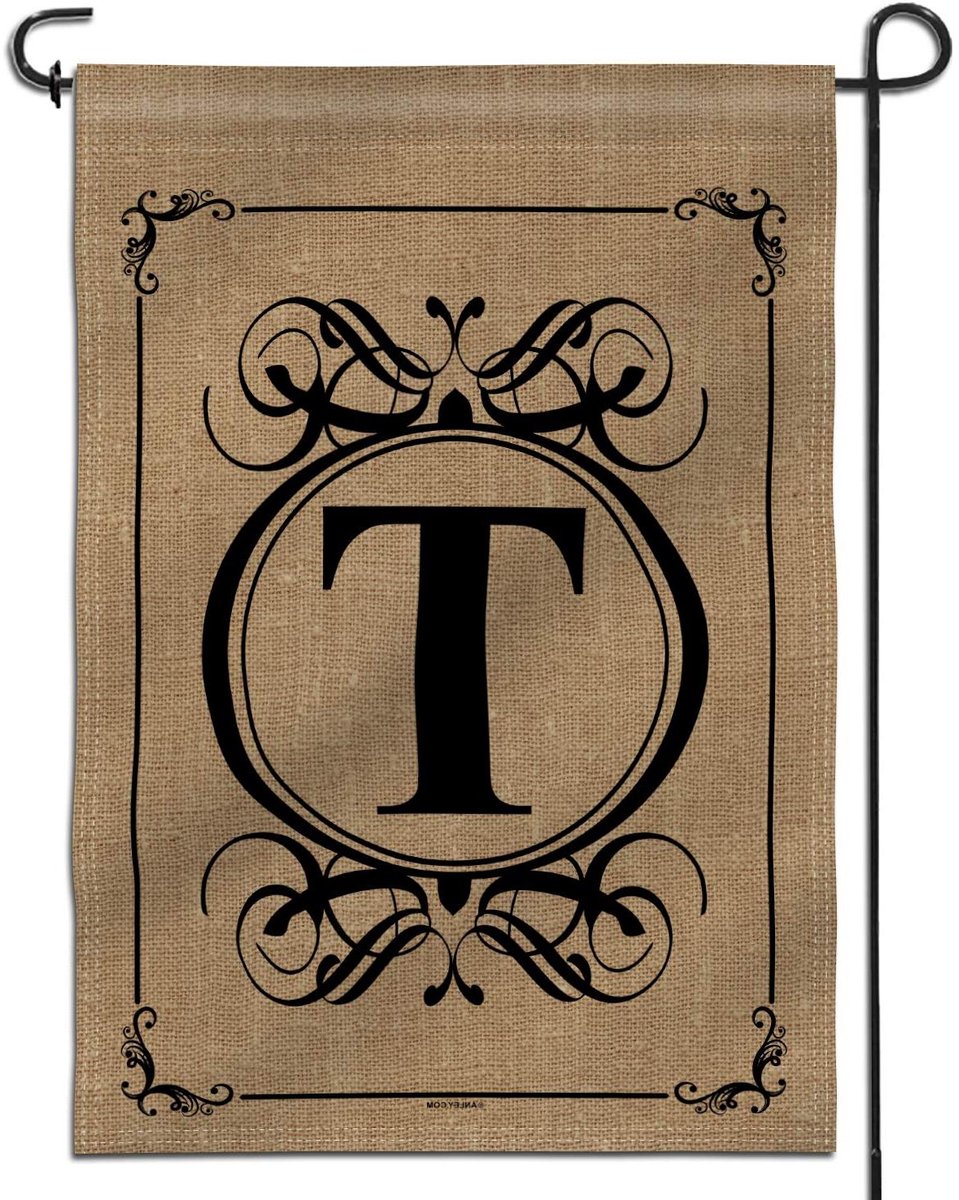 Tuinvlag Initiaal T - Decoratieve Vlag - Huis en Tuin - Dubbelzijdig Bedrukt - 18 x 12.5 Inch