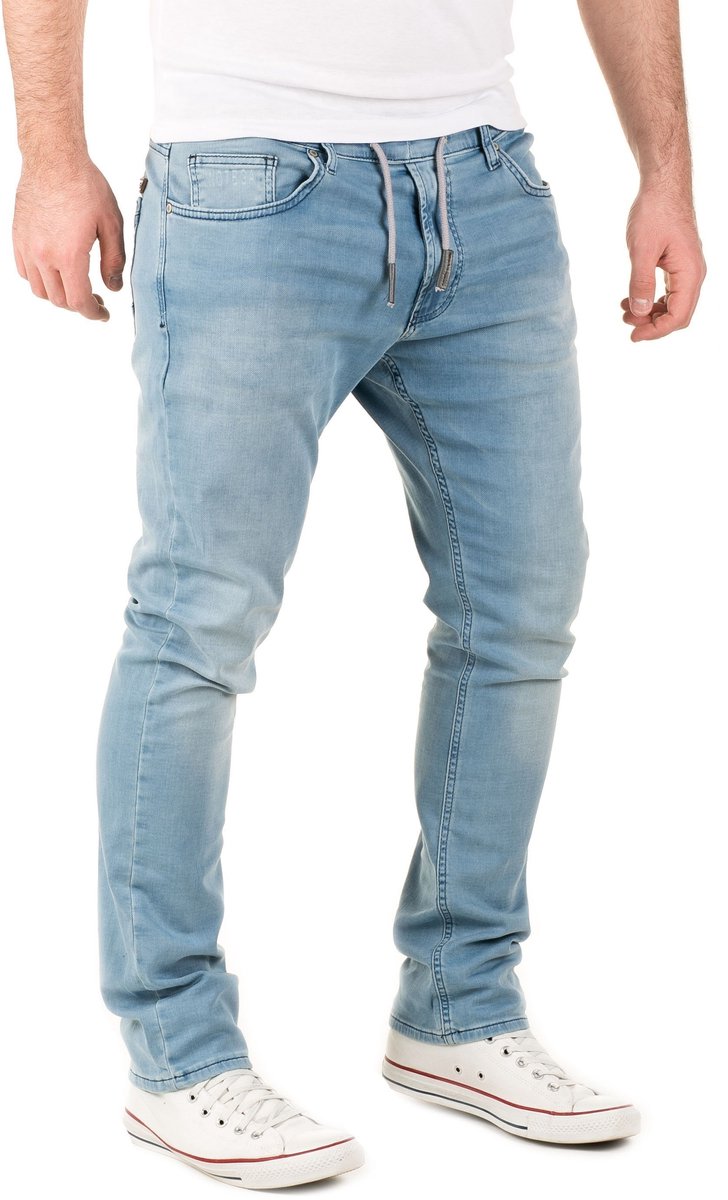 WOTEGA Heren Joggerbroek Noah – Katoen Stretch – Lichtblauw – Jeanslook & Koordsluiting