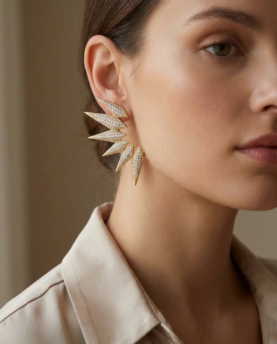 Dorvina 316L Staal 14K Verguld VIP Goudkleurig Zirkonia Earcuff Kraakbeen Dames Oorbellen