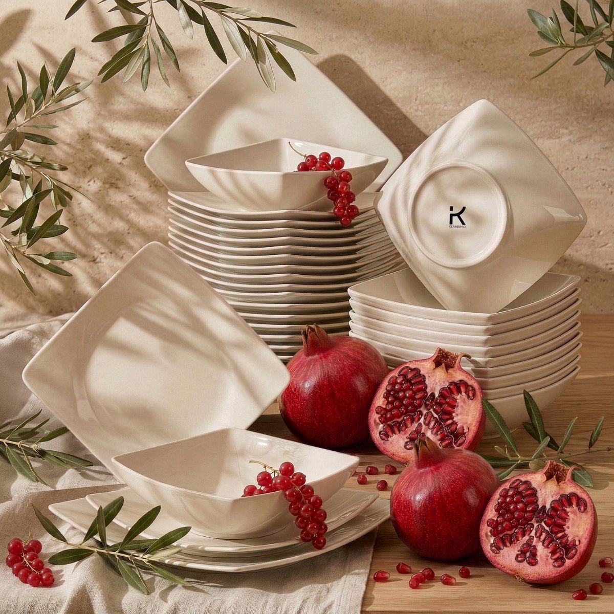 KONSIMO® EPIRI - 36 delig - 12 persoons - Keramiek - Dessertbord, Diepbord, Dinerbord - Beige