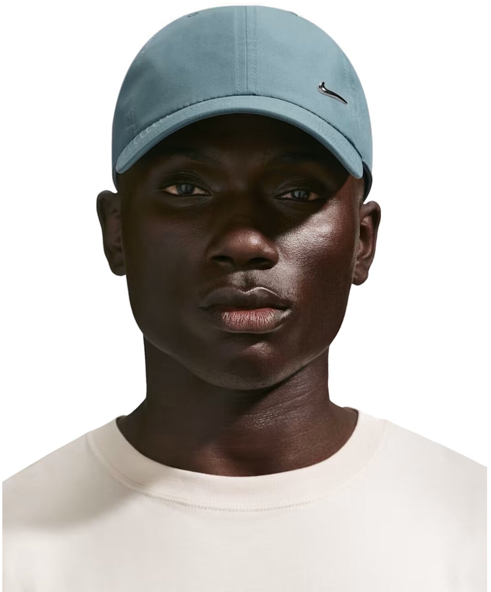 Nike Dri-fit Club Metal Swoosh Cap Fb5372-382 Kleur /L Groen