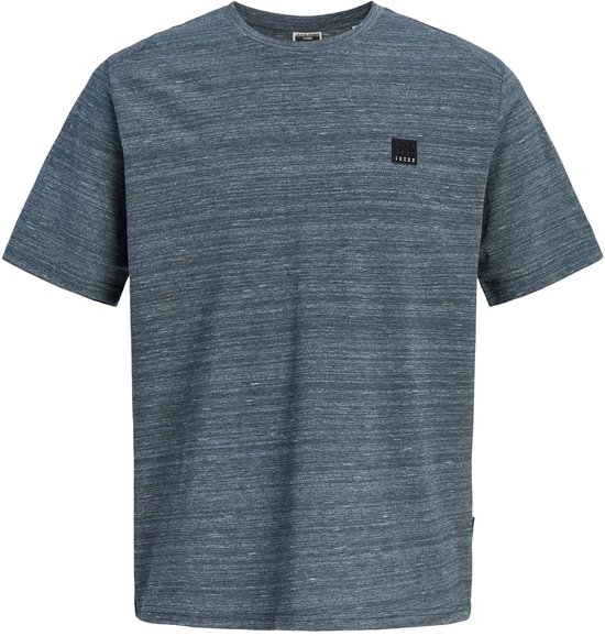 Donkerblauw, gemêleerd T-shirt met korte mouwen, met een zwart logo-label op de linkerborst.