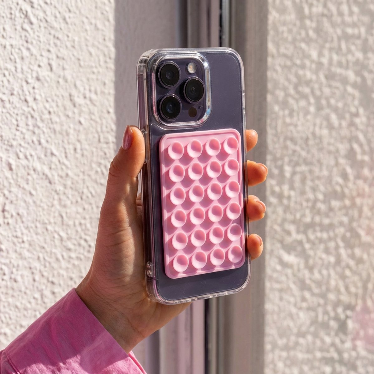 Stick On Me Square - Light Pink - Selfiesticker TikTok - Zuignap telefoonhoes telefoon sticker - Sticky sticker - Octobuddy - Telefoonhouder van xoxo Wildhearts — cadeau in Gadgets - foto 5