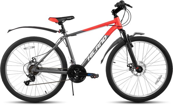 Grijze en rode mountainbike met zwarte voorvork, zadel en spatborden.