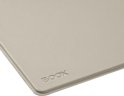 Close-up van de beige Boox e-reader hoes met BOOX logo.