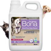 Bona Huisdier Intensiefreiniger voor Houten Vloeren 2,5L Navulling - Huisdier Vlekkenreiniger en Geurverwijderaar - Urinegeur Verwijderaar - Stain Remover - Geschikt voor Honden en Katten