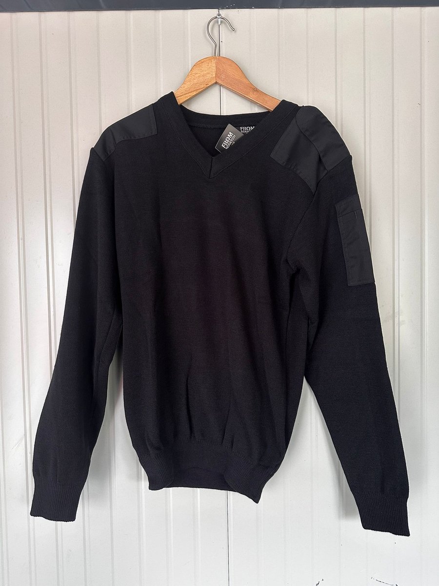 From Scratch Commandotrui V-hals | Maat M | Zwart