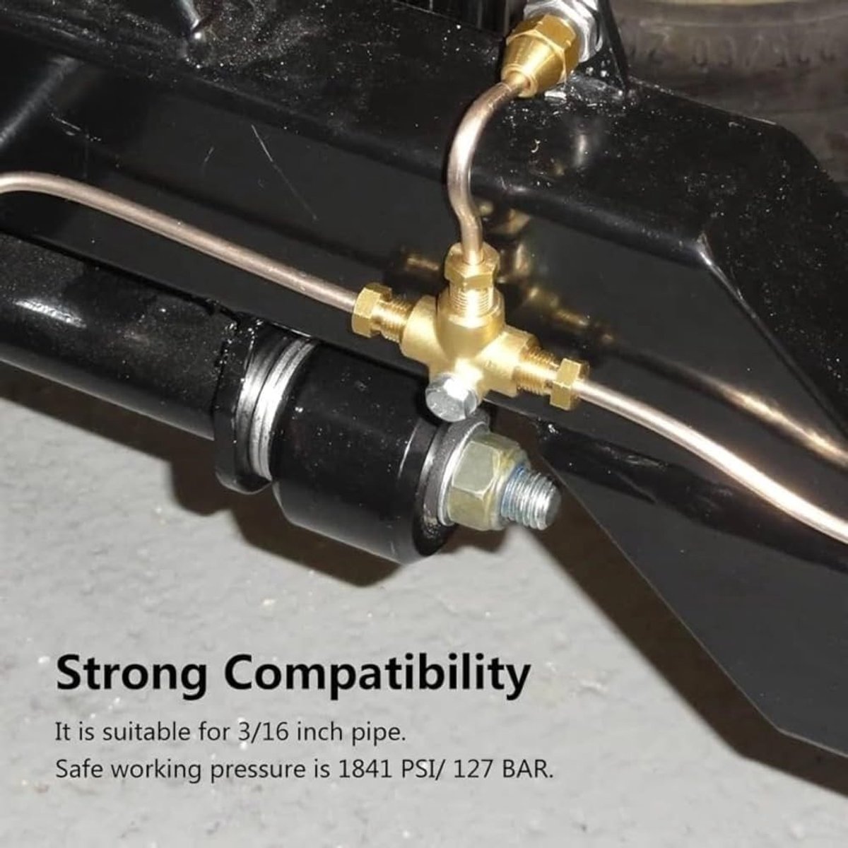Dailygoods- Rem-T-stuk 3-weg - Buitenmoeren M10 - 3/16 inch Buizen - Eenvoudige Installatie - Legering - Veilige Werkdruk 1841 psi - Remleiding
