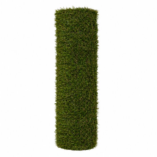 Un rouleau de gazon artificiel vert foncé enroulé sur fond blanc.