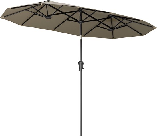 Parasol double taupe avec cadre foncé, structure ajourée visible.