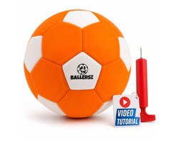 Ballersz Curve bal - Inclusief trainingsvideos en pomp - Maat 5 - Voetbal spullen- Trainingsmateriaal - Ballen