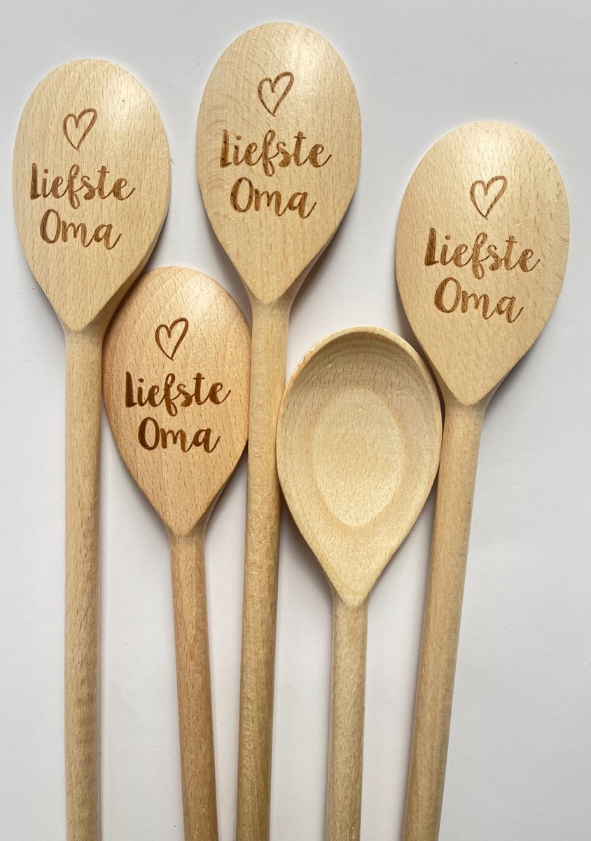 Houten kooklepel met gravure -liefste Oma