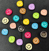 TLVX 20 stuks Leuke Smileys Magneten 3D / Sterke Koelkastmagneten / Vrolijke Foto Magneet / Smile / Whiteboard / Ronde Speel- en Leer Magneten / School / Boodschappenlijst / Notitie / Memo bord / Kantoor / Schoolbord / Magnetisch / Kleur Magneetjes