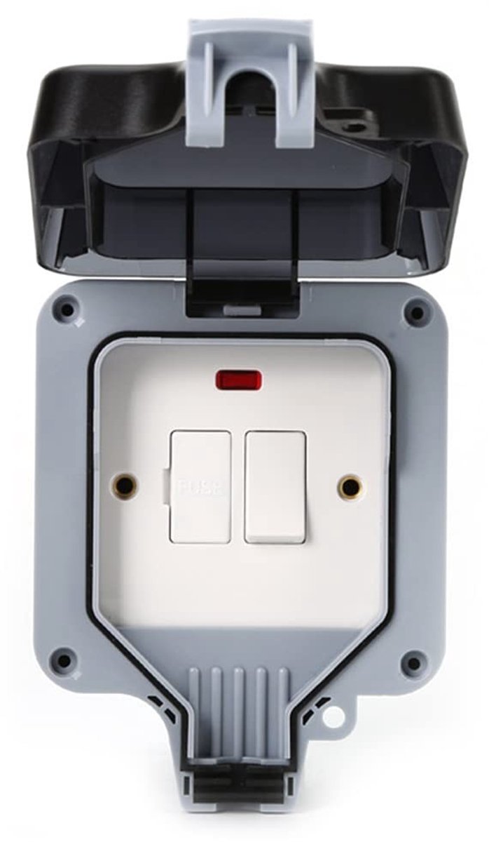 Weerbestendige Buitenstekker met Schakelaar en Fusering, IP66, 13 Amp, CENPEK