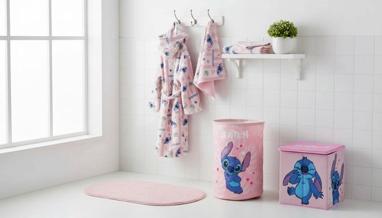Stitch Disney Badset 5-delig 7-8 Jaar – Badjas + Handdoek + Washandje + Wasmand + Opbergdoos