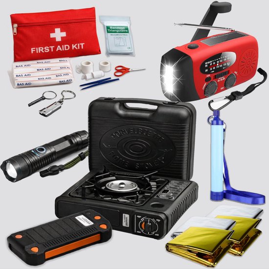 Overzicht van de inhoud van een noodpakket: EHBO-kit, verband, pleisters, schaar, radio, gasfornuis, zaklamp, waterfilter, powerbank, nooddekens, fluitje en sleutelhangers.