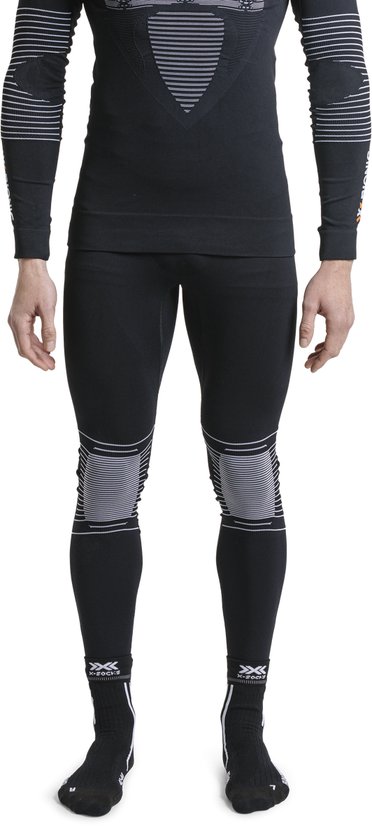 Pantalon de sport noir pour hommes, avec des rayures grises sur les genoux et des accents blancs sur les mollets.