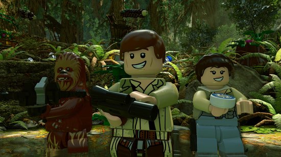 Lego Han Solo, Chewbacca en prinses Leia in een weelderig junglelandschap.