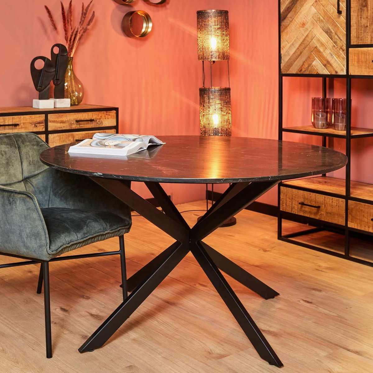 Ronde Eettafel 150 cm – Zwart Marmer Look Eetkamertafel met Industriële Kruispoot, Luxe Grote Tafel voor 6-8 Personen – Laura