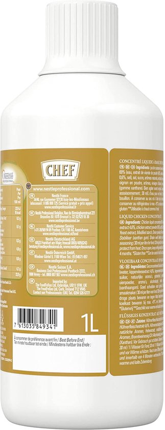 Achterkant van een witte fles met oranje label, waarop voedingswaarden en ingrediënten staan vermeld.