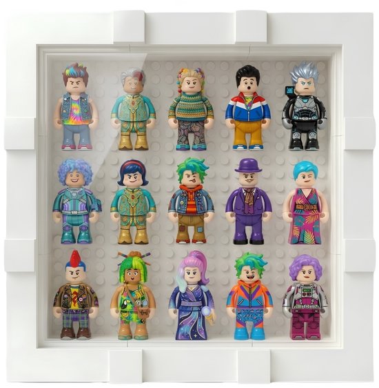 Witte lijst met 15 kleurrijke Lego-minifiguren.