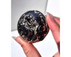 ThaleiaDesign - Pyriet bol - sphere - Edelstenen - woondecoratie - mineralen en kristallen - foolsgold - goud - kubus - meditatie - healing - chakra - liefde - moederdag - valentijnsdag - interieur - spiritualiteit