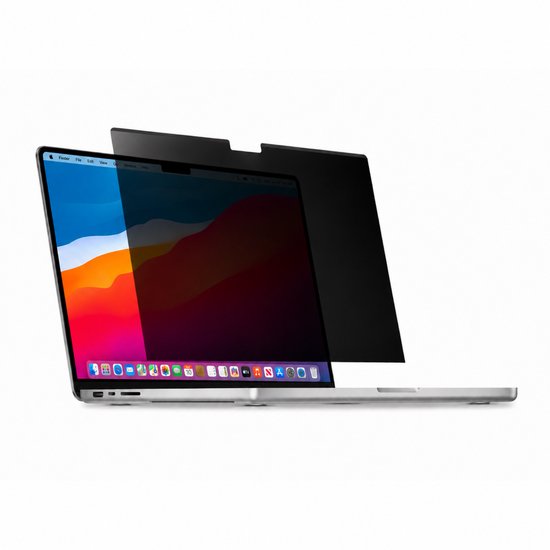 Een MacBook met een privacyfilter, van de zijkant gezien, het filter bedekt de helft van het scherm.