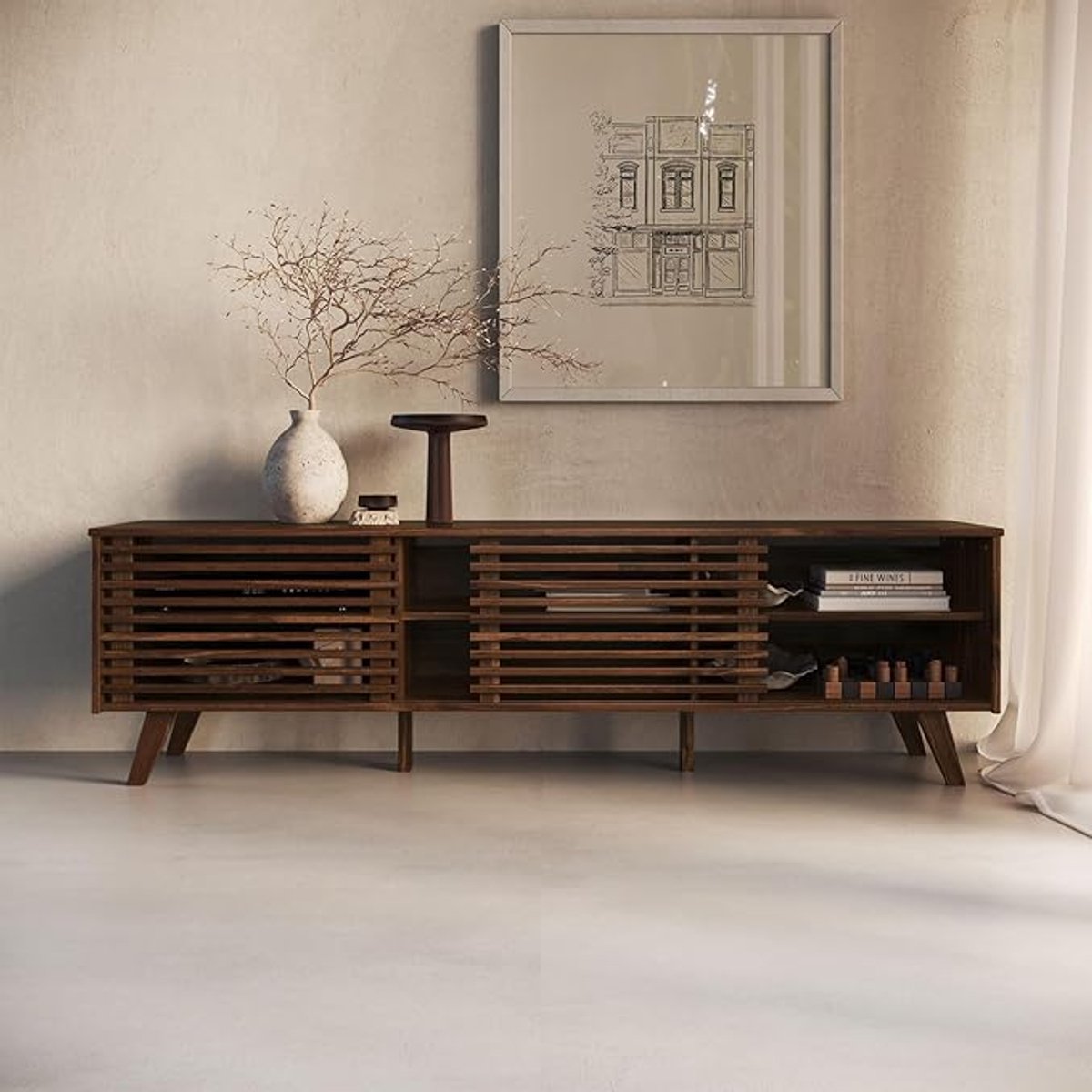 TV Meubel 175x50x38 cm – Scandinavisch Lowboard met Schuifdeuren & Verstelbare Planken voor TV tot 75 Inch – Massief Houten TV Kast Walnoot – HomebyNicole